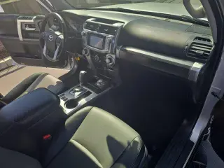 Toyota 4Runner 2018 4x4 SR5 Premium 4 puertas SUV