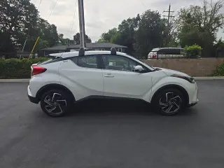 Toyota C-HR 2021 Limited 4dr Crossover