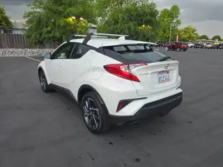 Toyota C-HR 2021 Limited 4dr Crossover