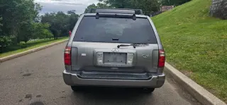 2003 Infiniti QX4