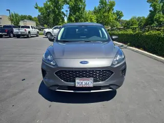 Ford Escape 2022 AWD SE 4dr SUV