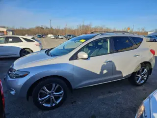 2009 Nissan Murano LE
