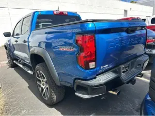 Chevrolet Colorado 2023 4x4 Trail Boss 4dr Crew Cab 5 ft. SB