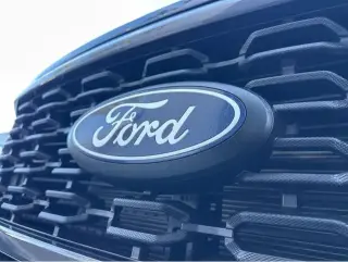 Ford F-150 2025 4x2 STX 4dr SuperCrew 5.5 ft. SB
