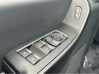 Ford F-150 2025 4x2 STX 4dr SuperCrew 5.5 ft. SB