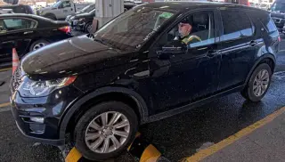 2018 Land Rover Discovery Sport SE