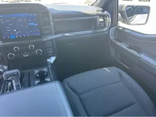 Ford F-150 2023 4x2 XL 4dr SuperCrew 5.5 ft. SB