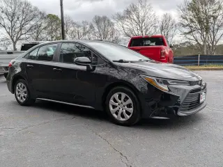 Toyota Corolla 2025 LE 4dr Sedan