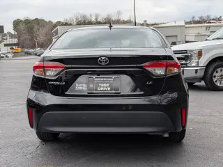 Toyota Corolla 2025 LE 4dr Sedan