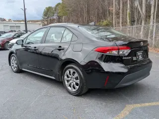 Toyota Corolla 2025 LE 4dr Sedan