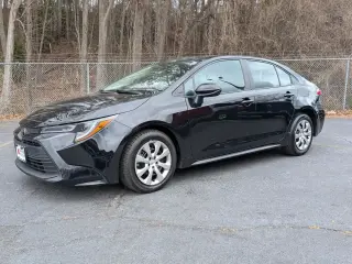 Toyota Corolla 2025 LE 4dr Sedan