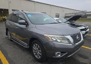 2015 Nissan Pathfinder SL