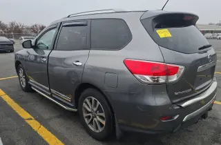 2015 Nissan Pathfinder SL
