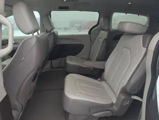 2017 Chrysler Pacifica Touring Plus