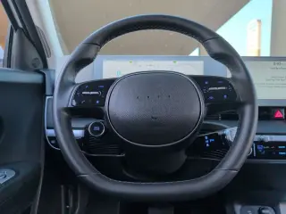 Hyundai IONIQ 5 2024 SE 4dr Crossover