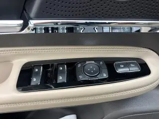 Lincoln Corsair 2024 Reserve 4dr SUV