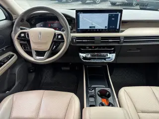 Lincoln Corsair 2024 Reserve 4dr SUV