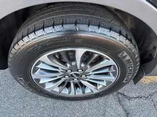 Lincoln Nautilus 2023 Standard 4dr SUV