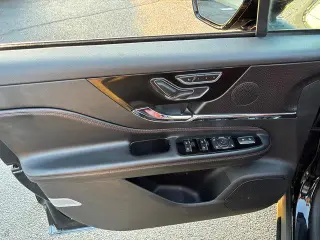 Lincoln Corsair 2023 AWD Reserve 4dr SUV