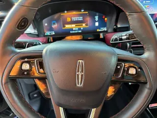 Lincoln Corsair 2023 AWD Reserve 4dr SUV