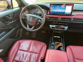 Lincoln Corsair 2023 AWD Reserve 4dr SUV