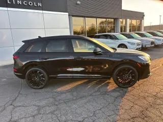 Lincoln Corsair 2023 AWD Reserve 4dr SUV