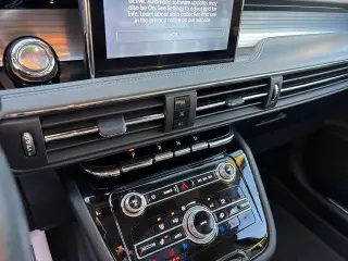 Lincoln Corsair 2022 AWD Reserve 4dr SUV