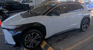 2023 Toyota bZ4X Limited