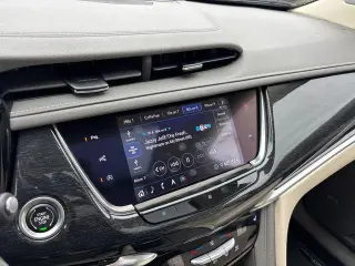 Cadillac XT6 2020 Premium Luxury 4dr SUV