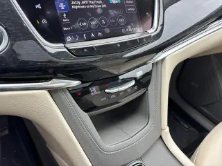 Cadillac XT6 2020 Premium Luxury 4dr SUV