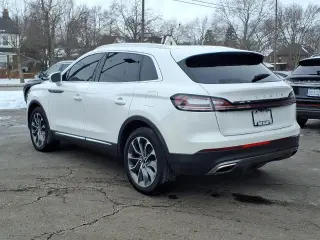 Lincoln Nautilus 2023 AWD Reserve 4dr SUV