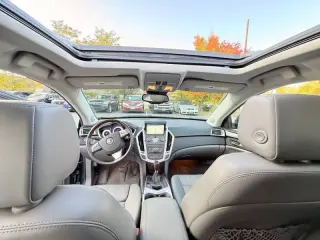 2010 Cadillac SRX Luxury Collection