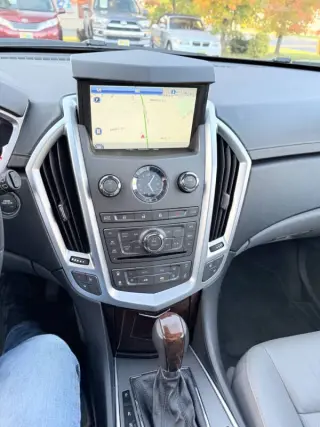 2010 Cadillac SRX Luxury Collection