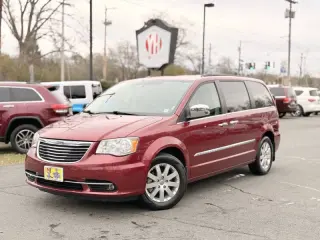 2012 Chrysler Town and Country Touring-L