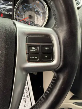 2012 Chrysler Town and Country Touring-L