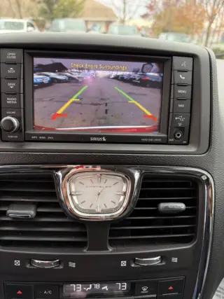 2012 Chrysler Town and Country Touring-L