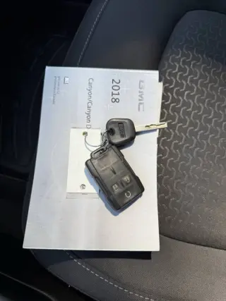 2018 GMC Canyon SLE
