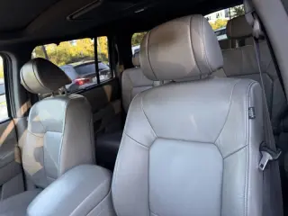 2010 Honda Pilot Touring w/Navi w/DVD
