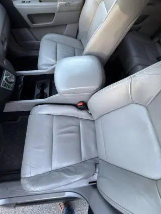 2010 Honda Pilot Touring w/Navi w/DVD