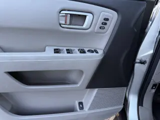 2010 Honda Pilot Touring w/Navi w/DVD