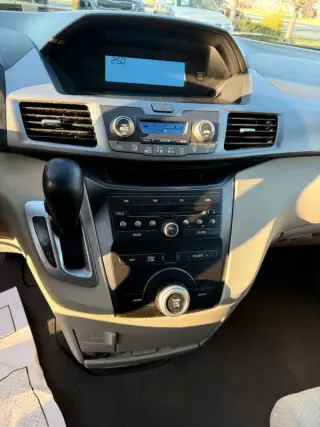 2011 Honda Odyssey LX