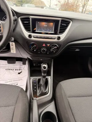 2020 Hyundai Accent SE