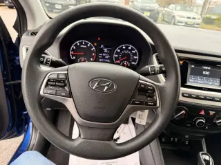 2020 Hyundai Accent SE