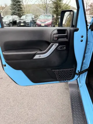 2017 Jeep Wrangler Unlimited Chief Edition