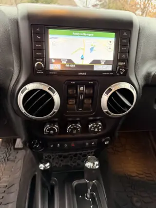 2017 Jeep Wrangler Unlimited Chief Edition