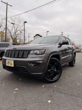 2018 Jeep Grand Cherokee Altitude