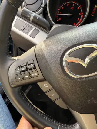 2010 Mazda MAZDA3 s Grand Touring