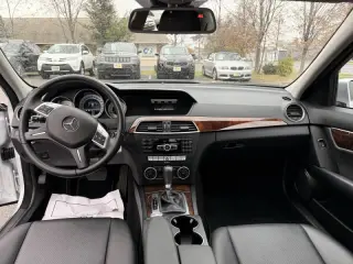 2013 Mercedes-Benz C-Class C 300 Luxury 4MATIC