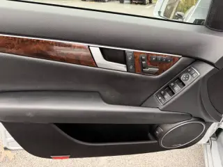 2013 Mercedes-Benz C-Class C 300 Luxury 4MATIC