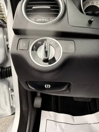 2013 Mercedes-Benz C-Class C 300 Luxury 4MATIC
